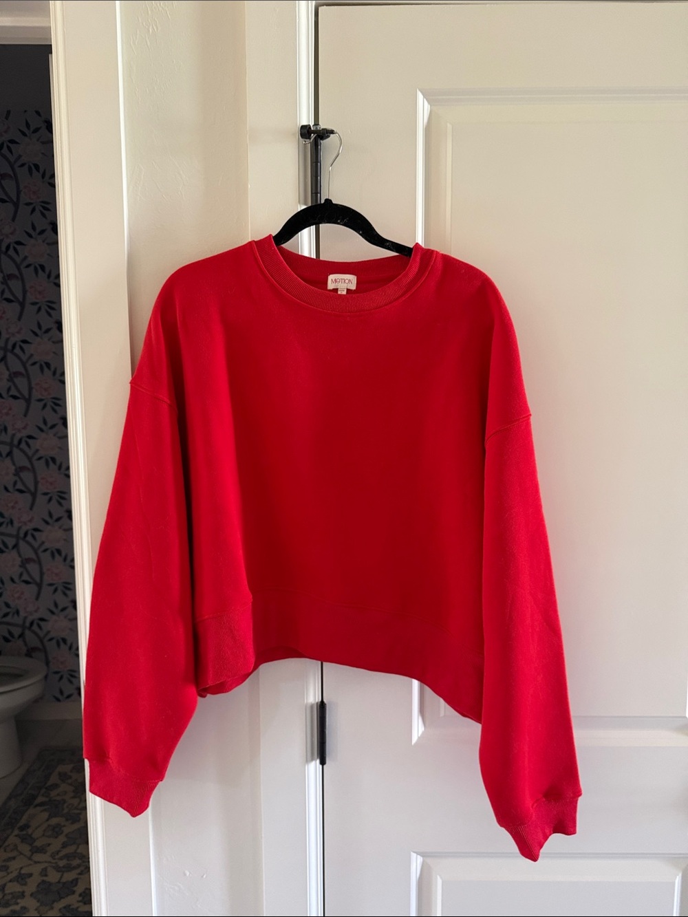 Red Dress Boutique Red Boxy Crewneck Sweatshirt Large